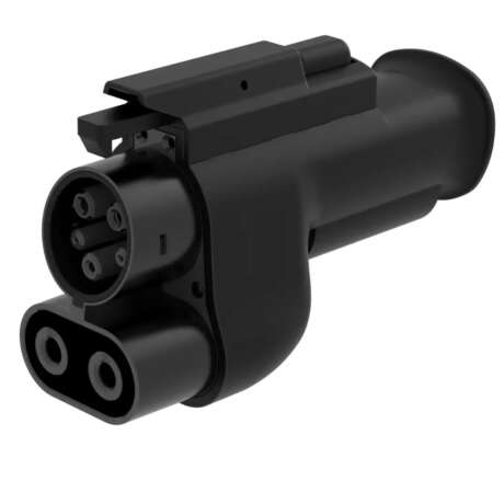 Prise Typhoon Pro NACS à CCS1